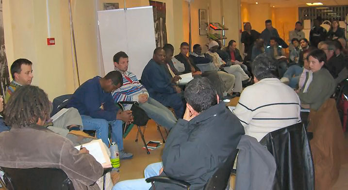 03assembleaimmigrants.JPG, 57 KB
