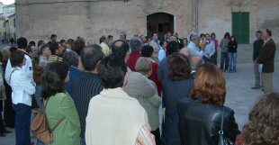alaro_republica_2006c.jpg, 14 KB