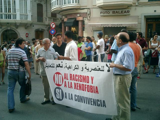 concentracioantiracista2005a.JPG,  bytes