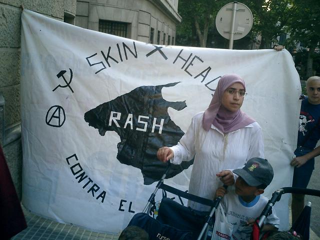 concentracioantiracista2005f.JPG,  bytes